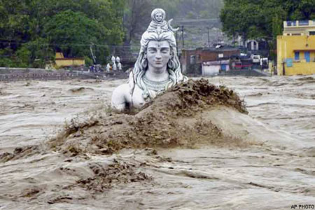 Siva idol in the floods